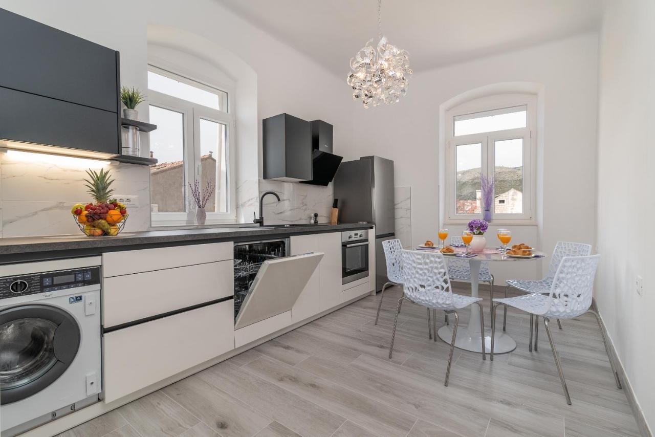 Silvia Apartment *